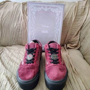 Vans x Disney Old Skool Stackform Poison Apple Sz 6 Women 4.5 Men- Scratch Charm